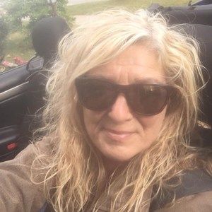 Meet your Posher, Angela